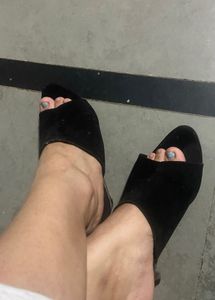 Black Peep-Toe Mules