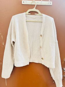 Cream Knit Cropped Cardigan