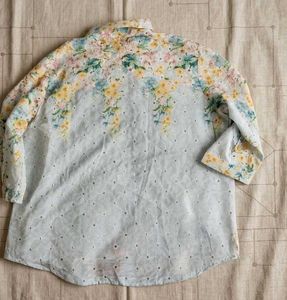Light Blue Floral Print Button-Up Shirt
