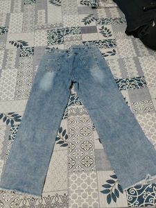 Stylish Acid Wash Ripped Jeans