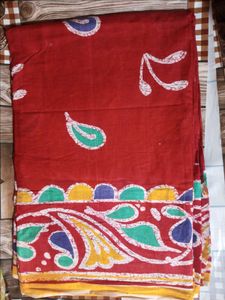 Vibrant Red Cotton Saree with Paisley Print