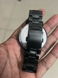 Stylish Black Metal Wristwatch