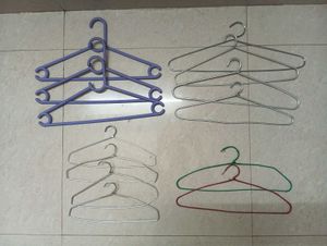 HANGERS (13 IN NUMBER)