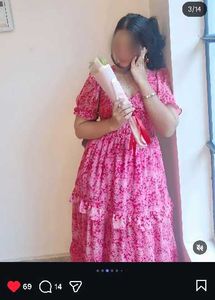 Chic Pink Floral Midi Dress