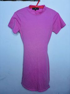 Pink Mock Neck T-Shirt Dress🎀🧞‍♀️