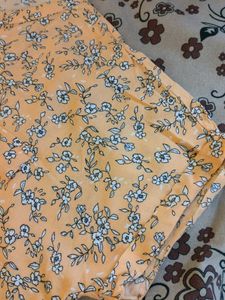 Floral Print Tie-Front Top