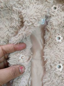MAX Fuzzy Buttoned Jacket