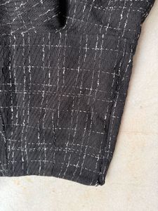 Chic Black Tweed Skirt with shorts