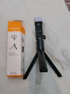 Selfie Stick with Light