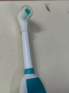 Electric Toothbrush