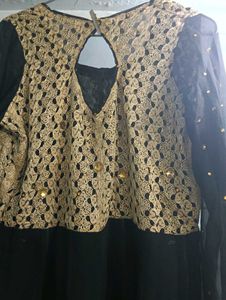 Elegant Black &amp; Gold Embellished Kurta
