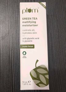 Plum Green Tea Mattifying Moisturizer