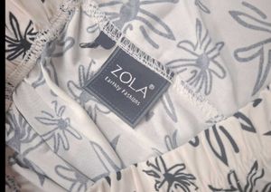 ZOLA Extremely Comfy Floral Print Leggings