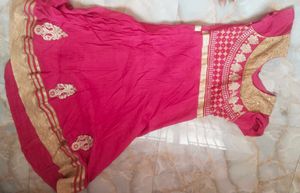Elegant Pink Kurta Set with Golden Border