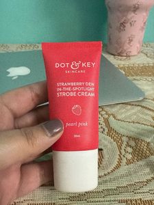 Dot &amp; Key Strawberry Dew Strobe Cream
