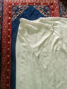 HM Xl Size Top