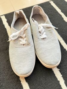 Comfortable Grey Lace-Up Sneakers