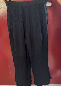 Comfortable Black Wide-Leg Pants