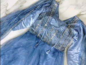 Beautiful princess style gown for women 💙 🔥