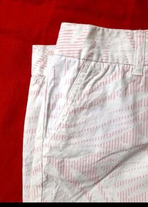 Cute White &amp; Pink Striped Shorts