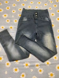 women Blue Denim Jeans &amp; shirt 🩶