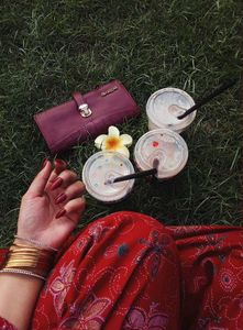 🍓✨Stylish Burgundy Croc-Embossed Wallet