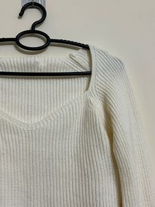 Cream Ribbed Balloon Sleeve Crop Top
