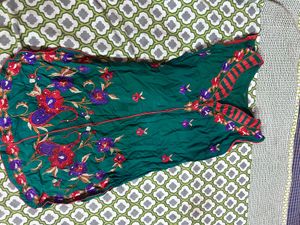 Emerald Green Floral Embroidered Tunic Short Kurti
