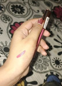 Pink Lip Gloss+1 free gloss