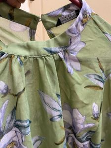 Floral Ruffle Sleeve Top