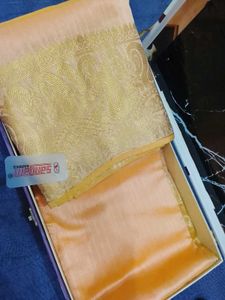 Elegant Golden Cotton Silk Saree