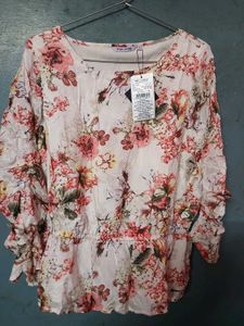 Shahion Printed Slim Fit Blouson Top