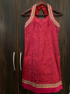 Pink Red Gold Halter Kurti & Dupatta