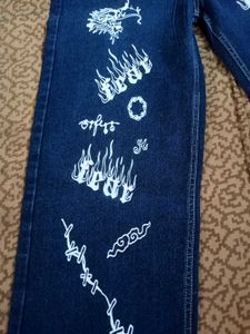 branded streight Blue Denim Jeans