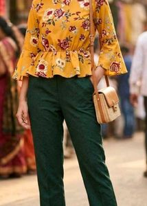 top pants and new lunch bag facewash free