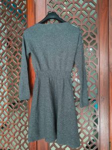 Elegant Grey Knit Dress