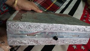 Wooden Make Up Box With Freebies 🎁