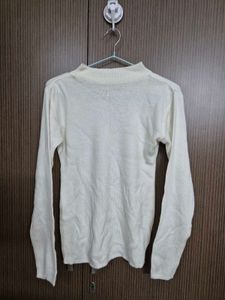 White Sweater High Neck