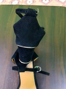 Stylish Black Suede Strappy Heels