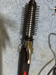 Hair Curler with Detachable Brush
