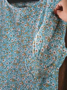 Cute Floral Print Top