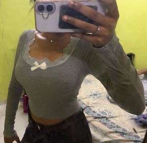 🌟Grey ribbed long-sleeve crop top
