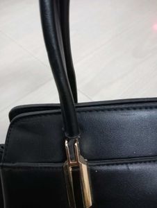 Glamor Black Satchel Hanbag &amp; Sholder Bag