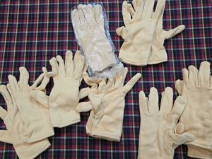 Classic Beige Gloves