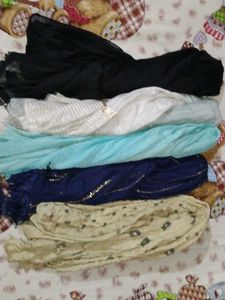 Scarfs &amp; Stoles Bundle ( buy 4 get 1 free )🆓