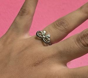 Cute Bow Ring