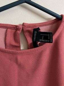 Chic Forever 21 Sleeveless Layered Top