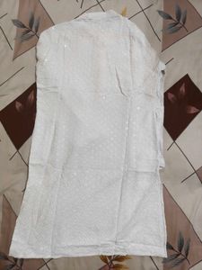 White Chikankari kurta
