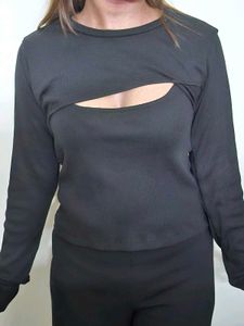 Chic Cutout Long Sleeve Top