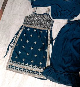 Beautiful embroidery Naira plazo dupatta set